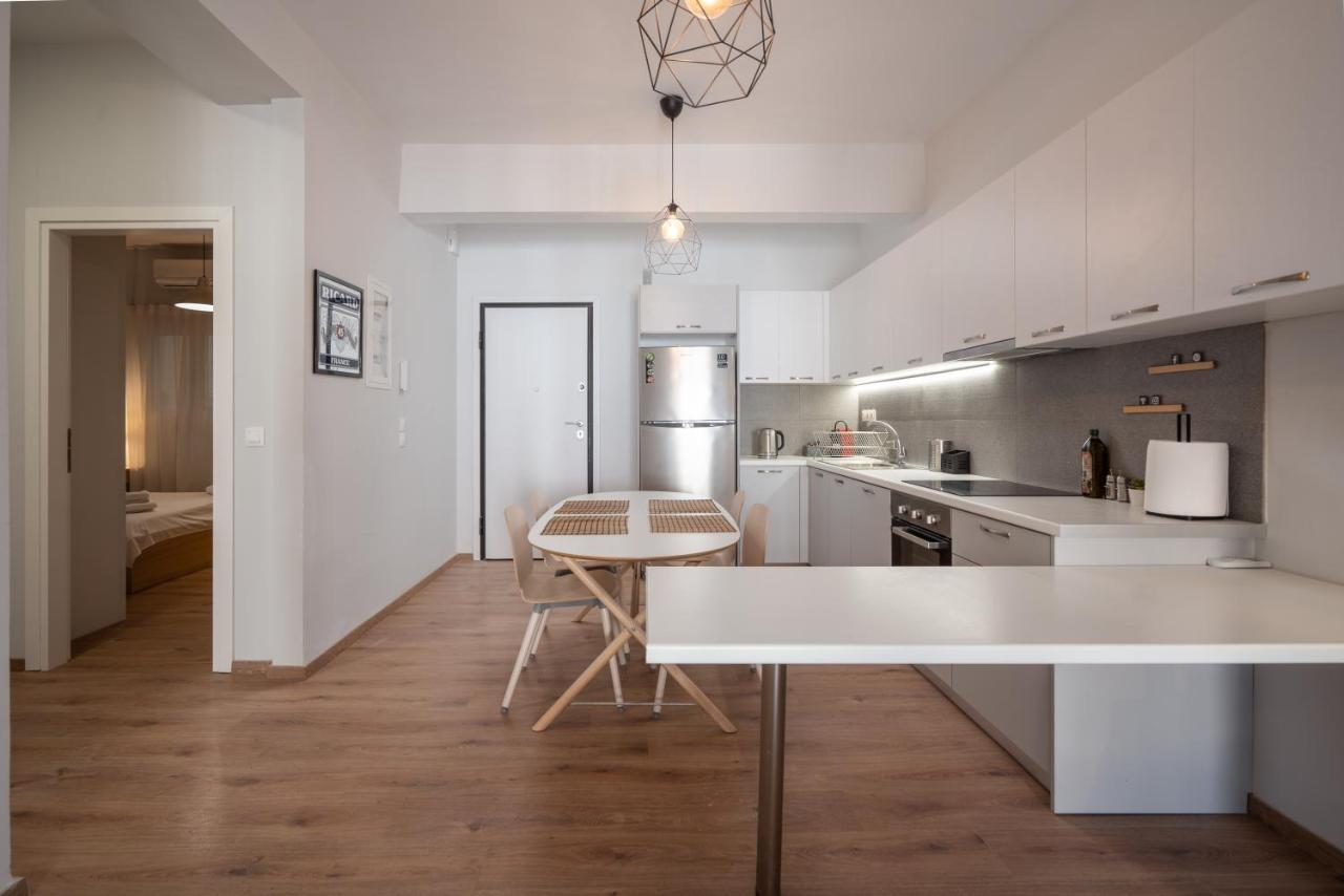 Exclusive Apartment In The Heart Of Atene Esterno foto